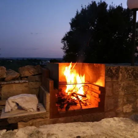 Trulli Di Zia Tata لوكوروتوندو